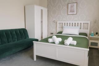 Spacious Modern 5 bedroom home near Heathrow Windsor - 3