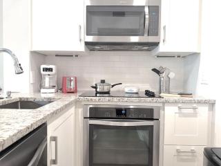 Ocean Creek Plantation Lodge 1 East 2306 - Oceanfront Resort - 8