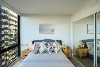 Spacious, Fully Equipped Apartment in Prime Southbank Location - 2