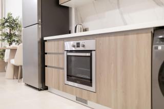 Yas Island Studio Walk to Formula One and Ferrari World - 1