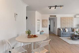 Vibrant Bayside Apartment in Rushcutters Bay - 6