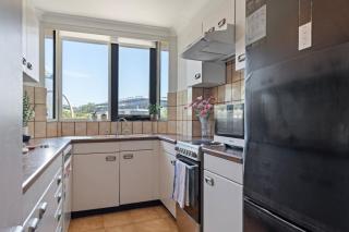 Vibrant Bayside Apartment in Rushcutters Bay - 4