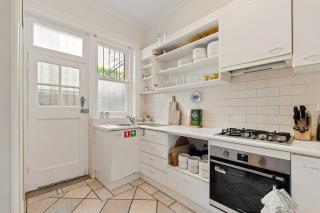 Charming Art Deco Retreat in Potts Point - 3