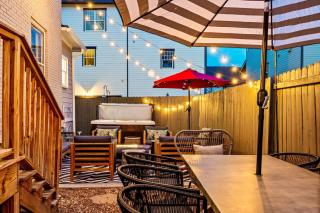 Southern Elegance-Private Hot Tub-Walk to 12 S - 8