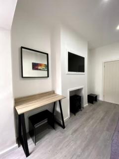 Modern Cardiff studio near stadium & city centre - 6