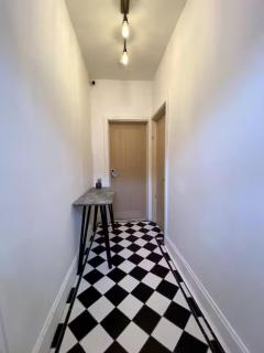 Modern Cardiff studio near stadium & city centre - 2