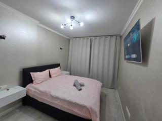 Ultracentral 2-Bedrooms Avraam Iancu - 3
