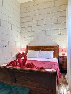 Traditional and Unique Maltese Townhouse Holiday Stay - 8