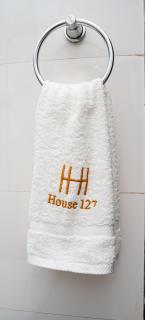 House 127 - 9