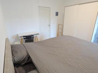 Cosy one bed room flat at walking distance of Lux border - 6