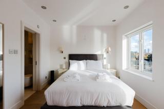 GuestReady - Riverside Retreat in Wapping - 6