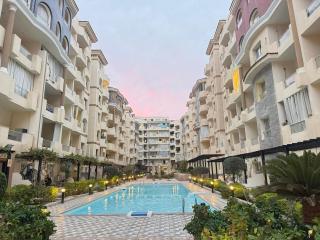 Al Mutamayz Florenza - 0