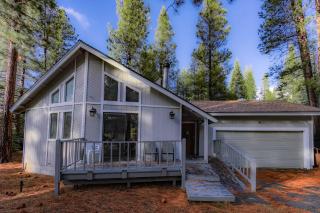 Oglala Little Lodge - For 4 - 5