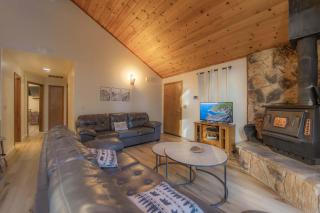 Oglala Little Lodge - For 4 - 3