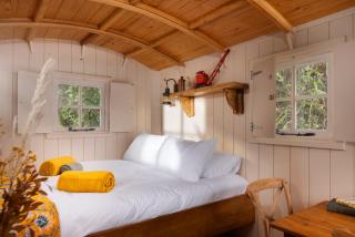 Lime Burners at Stones and Stars Boutique Camping - 6