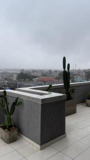 Modern apartment with large terrace & lake view - 8