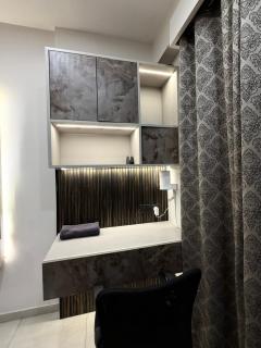 The Grand Estate - 8