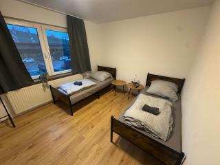 Monteurwohnungen Zentral mit Autobahnauffahrt und Supermarkt - 2