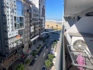 Marina Bay Apartment - Beach & Swimming Pool - 0