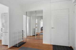 Bright and spacious apartment - 5