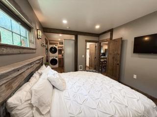 Bison Ridge Resort Cabin #1 - 3