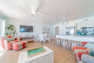 Eastern Shores 206 l Beachfront l Pristine Beach Views l 2 Bikes included - 9