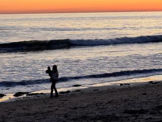 Modern Sea Escape - 4