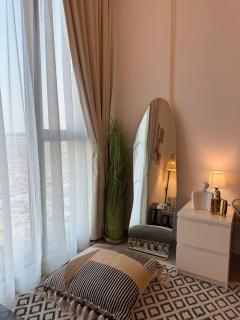 Beautiful studio at aljada community - 4