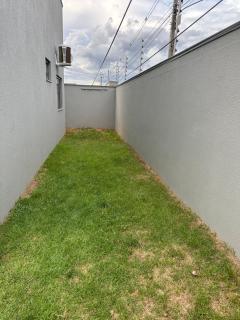 Casa vaga 2 carros ou caminhonete, 2 quartos, espaçosa, completa para 8 pessoas - 8