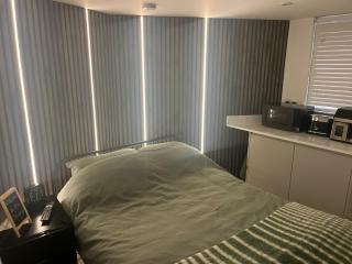 The Snug in Whitchurch with Hot Tub - 9