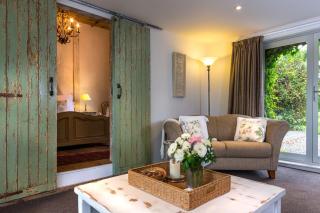 Woodside Bed and Breakfast - 3