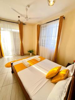 Executive 1 bedroom unit with rooftop pool - 6