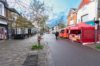 Cottage Flat 2BD Leyton Near Central Line - Sleeps 10 - 1