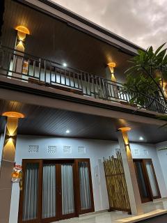 D'Kusuma House Sidemen - 5