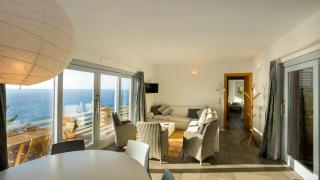 Villa Nettuno panoramic pool villa with patio above the sea - 1