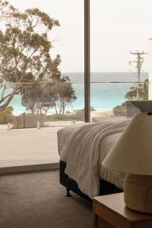 BEACHHOUSE BINALONG Luxury waterfront holiday house at Bay of Fires - 8