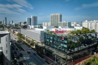 citizenM Miami South Beach - 5