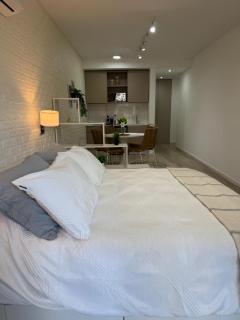 Vivi Palermo Hollywood Movistar Arena Embajadas - 6