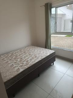 Casa recém inaugurada, em condomínio, a 750 m do mar - 8