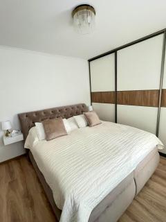Die LUX Modern and Cozy Apartment with Free Parking - 9