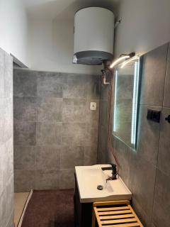 City Cozy Apartment -  - 5