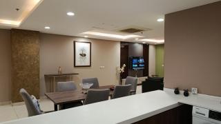 The Perfect Blend of Price and Comfort in GCM laxor Stay in Prime location - 4