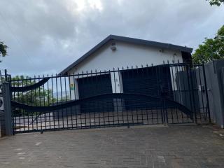 56 Archer Crescent Mainhouse - 4