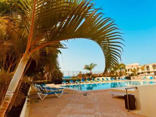 Ocean Front Line Golf and Sport Sun Bay Villas - 0