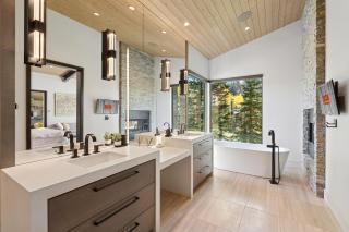 All Inn at The Colony - 5