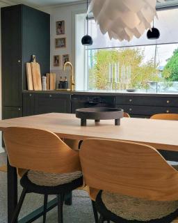 1950S Functionalist Cabin With Vågakallen Views - 4