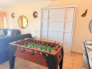 Princesa 3BR 2BA OV Penthouse- 502D - 2