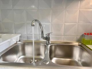 CHAMBRE HARMONIEUSE cosy sans eau chaude a yoff virage N1 - 5