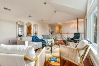 Hudson River Views Briarcliff Manor Home with Deck - 7