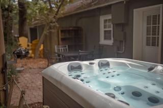 1- Lookout Mountain Cottage - 2